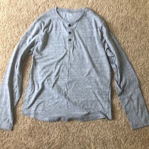 Old navy men’s long sleeve shirt